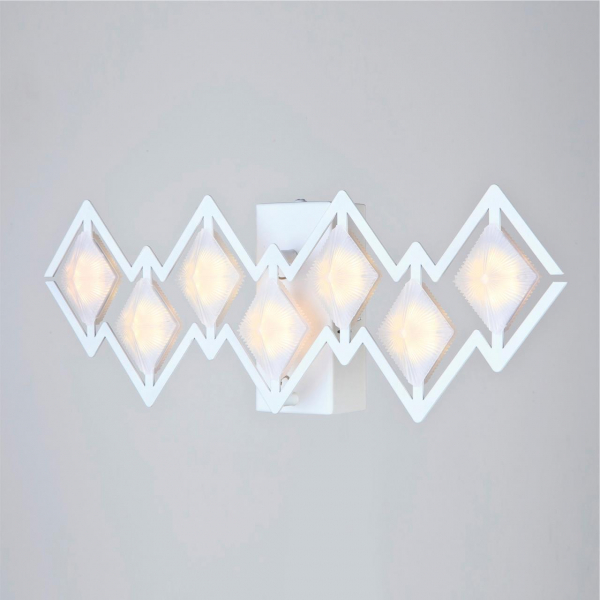 Бра светодиодное LED4U PL 8228/7 WH белый 7Вт без пульта 120*340мм