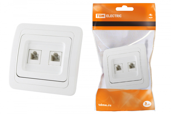 Розетка компьютерная RJ-45+ТФ (RJ-11) белая "Валдай" TDM