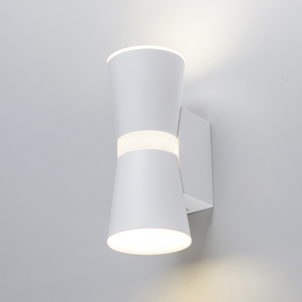 Настенный светодиодный светильник Viare LED MRL LED 1003 белый 12Вт 4200К 600Lm IP20 93*66*155мм
