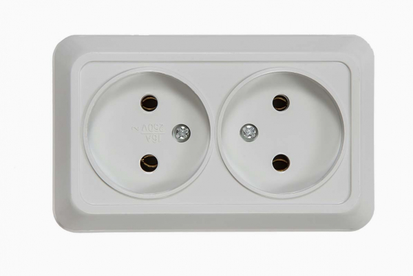 Розетка 2-м ОП Bolleto б/з 7102 16А IP20 бел. ASD / IN HOME