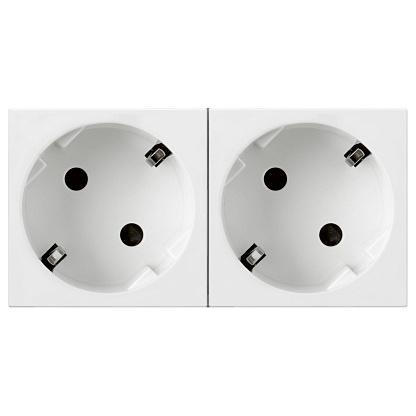 Mosaic Розетка 2Х2К+З Немецкий стандарт 45° 77252(New) Legrand