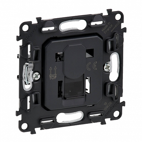 *Розетка информационная RJ45 категория 5е UTP VALENA IN`MATIC 
